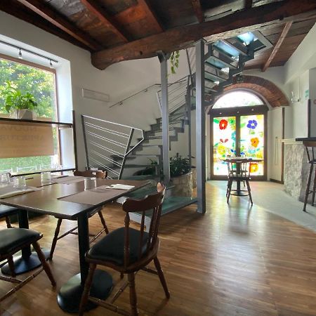 Hotel La Locanda Cadrezzate Екстериор снимка